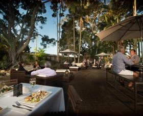 Waterloo Bay Hotel - New South Wales Tourism 