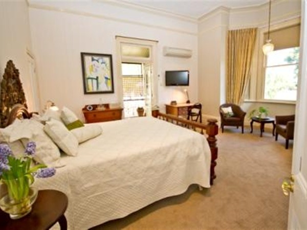 Brisbane Milton Bed and Breakfast - New South Wales Tourism 