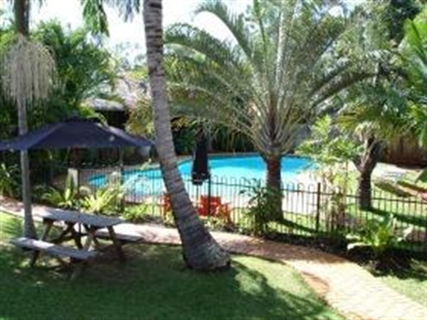 Coochie Island Resort - QLD Tourism