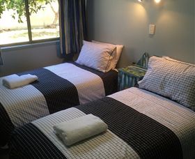 Tin Shack - Accommodation NSW