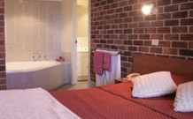 Cedar Lodge Motel - Armidale - Accommodation Newcastle 1