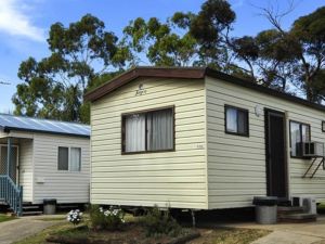 City Lights Caravan Park - Accommodation NSW