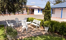 Colonial Motel and Apartments - Accommodation Newcastle