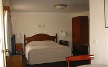 Country Comfort Tumut Valley Motel - Tumut - Stayed