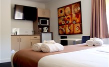 Hotel Gracelands - Parkes - Accommodation ACT 1