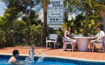 Island Palms Motor Inn - Forster - Hotel Accommodation