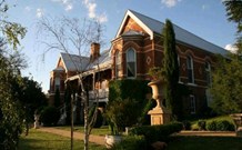 Lanigan Abbey Bed and Breakfast - New South Wales Tourism 