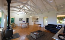 Yellow Dog Cottage - - New South Wales Tourism 