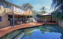 Bidgee Bankside Cottage - Australia Accommodation