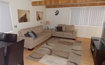 Cedar Pines Cottages - Accommodation Newcastle