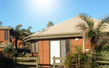 Split Solitary Apartment - Australia Accommodation