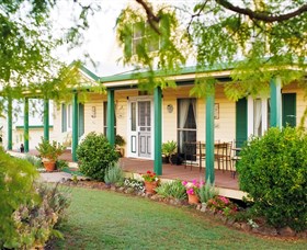Birdhouse Cottage and Bed and Breakfast - Accommodation Newcastle