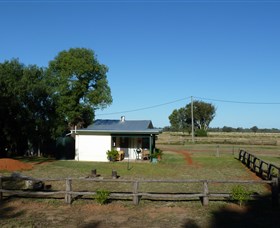 Charleville Bush Caravan Park and Cottage - Australia Accommodation