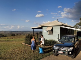 Hillview Cottages - Accommodation NSW