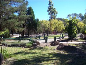 Murray Gardens Cottages and Motel - Melbourne Tourism
