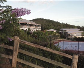 Jacaranda Creek Farmstay and Bed and Breakfast - Sydney Tourism