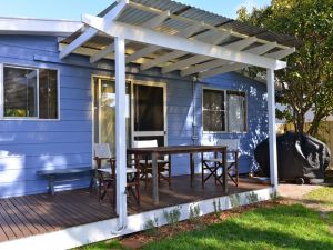 Water Gum Cottage - Hotel Accommodation