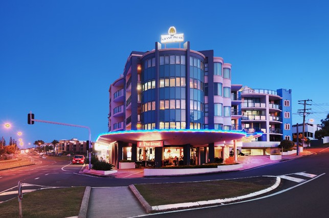 Grand Palais Beachside Resort - Accommodation NSW
