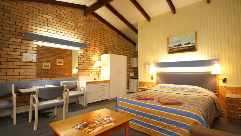 BEST WESTERN Wanderlight Motor Inn - Accommodation NSW 4