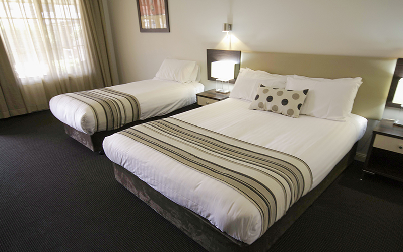 Best Western Plus Charles Sturt Suites And Apartments - Australia Accommodation 4