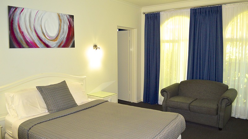 BEST WESTERN Cathedral Motor Inn - Australia Accommodation 4