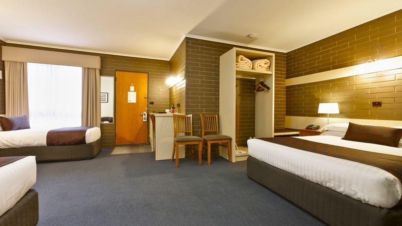 Stagecoach Motel - Australia Accommodation 2