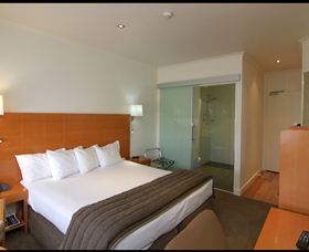 Quality Hotel Gateway - Melbourne Tourism 2