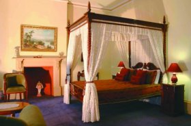 Quality Inn Macquarie Manor - Australia Accommodation