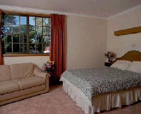 Bridport Bay Inn - Hotel Accommodation