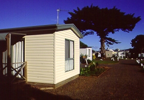 Abel Tasman Caravan Park - Hotel Accommodation