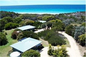 Sandpiper Ocean Cottages - Hotel Accommodation