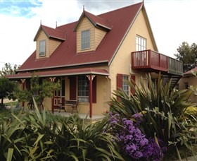 Swansea Cottages  Motel Suites - Melbourne Tourism