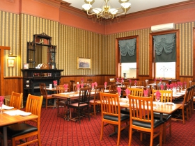 Empire Hotel - New South Wales Tourism 