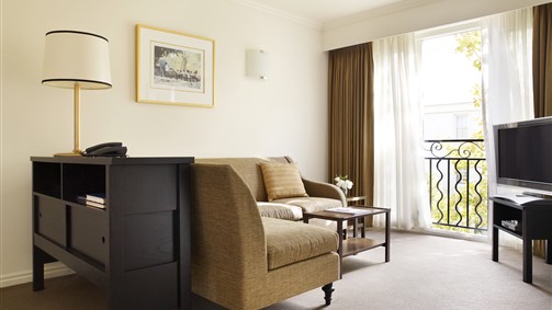 Lyall Hotel And Spa - Accommodation Newcastle 6