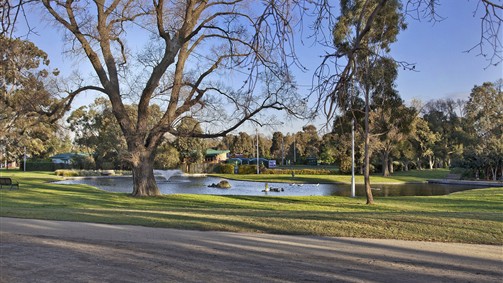 Best Western Melbourne's Princes Park Motor Inn - thumb 1