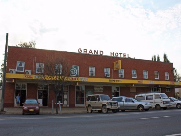 Grand Hotel Wellington - thumb 1