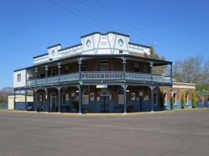 Commercial Hotel Curlewis - thumb 1