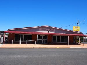 Railway Hotel Condobolin - New South Wales Tourism 