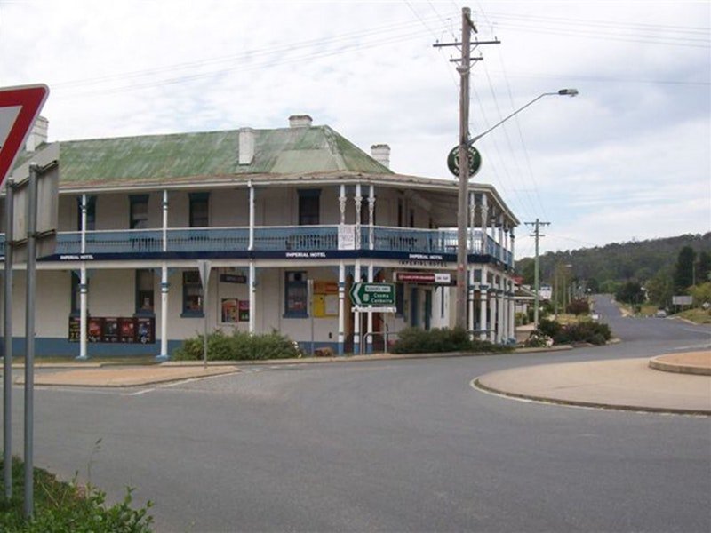Imperial Hotel Bombala - VIC Tourism