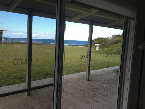 Wytonia Beachfront Accommodation - Cottages For Couples - thumb 5