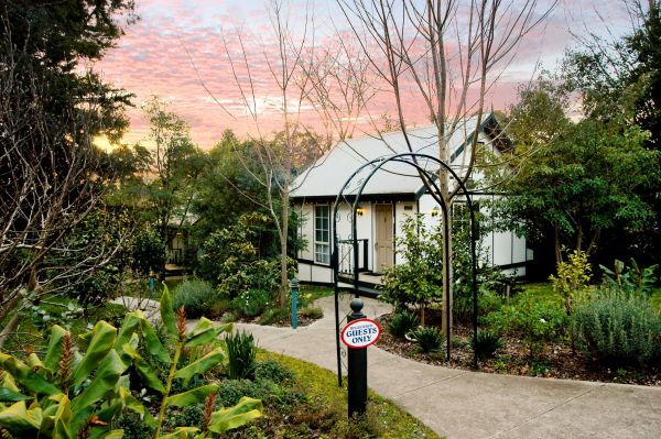 Olinda Country Cottages - New South Wales Tourism 