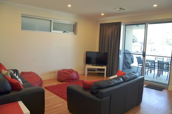 Port Lincoln City Apartment - Accommodation NSW