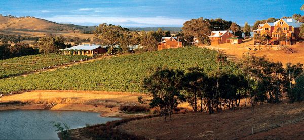 Warrenmang Vineyard  Resort - Accommodation NSW