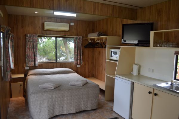 Moonta Bay Caravan Park - Accommodation NSW