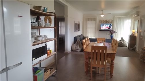 Lakeside Vista Holiday House - Accommodation NSW