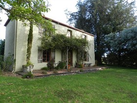 Adelaide Hills Country Cottages - Apple Tree Cottage - thumb 2
