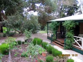 Barossa Country Cottages - New South Wales Tourism 