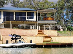 Cascades on the River - Accommodation NSW