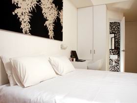 Majestic Minima Hotel - Accommodation Newcastle 0