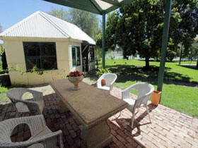Peppercorns Bed and Breakfast - New South Wales Tourism 